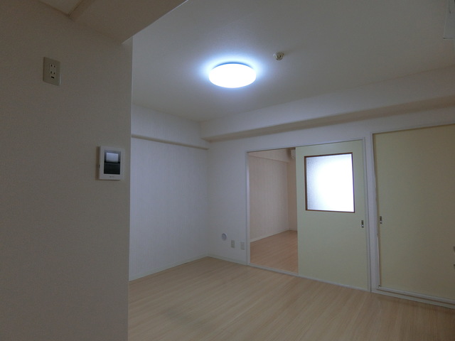 ベルウッド相模原0403号室 リビング