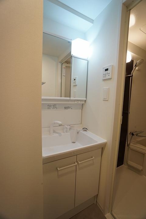 Weave Base Itabashi Honcho6階 洗面所