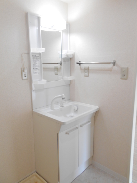 メゾンベール桜台0405号室 洗面
