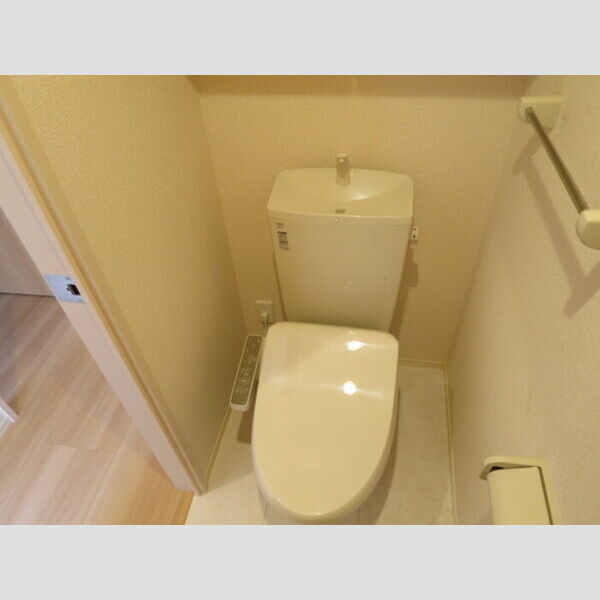 CREAⅡ101号室 トイレ　温水洗浄便座