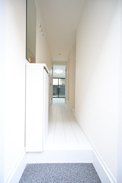 Ｃスクエア矢口1階 玄関