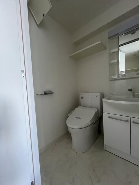 クラリッサ横浜ロッソ502号室 同建物別部屋の参考画像