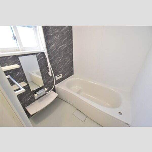 ペール メール メゾン バス