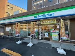ジョイフル下井草2階 【コンビニエンスストア】ファミリーマート 杉並本天沼三丁目店まで68ｍ