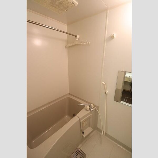 モナリエ平和台　ⅠⅡⅢ 追焚・浴室換気乾燥機付バスルーム