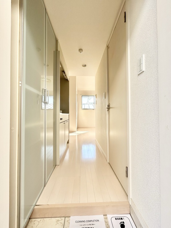 グレイス大口2階 玄関