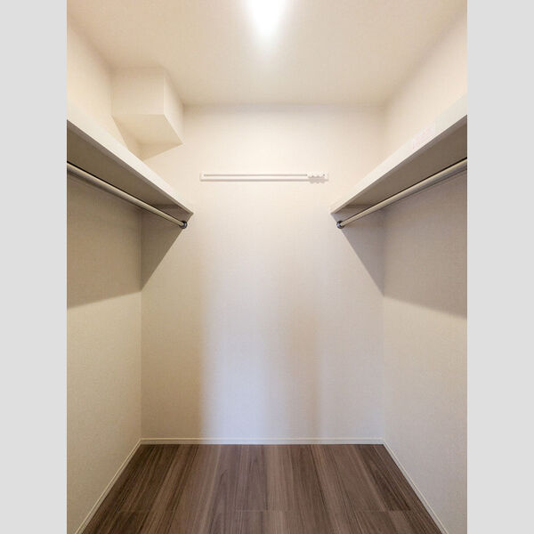 ブラウンヒルズ 収納