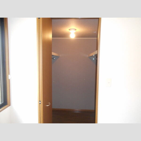 サンモール・ソシア　2 収納