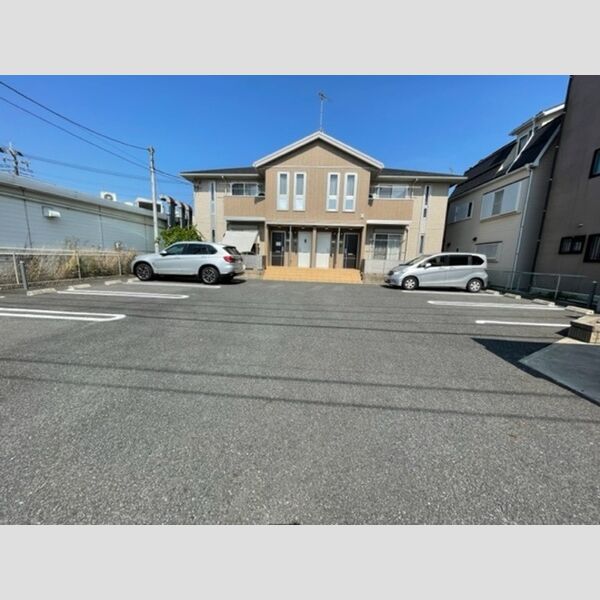 サンセール 駐車場