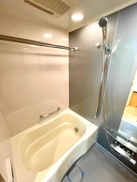 レジディア三軒茶屋4階 お風呂