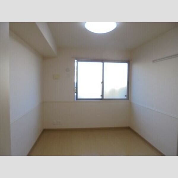 メルヴェイユ　C105号室 洋室