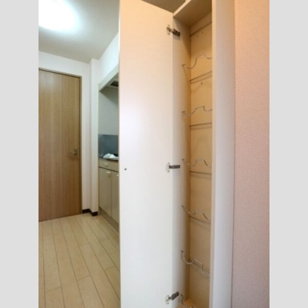 G・MウエストハイツA0401号室 シューズボックス