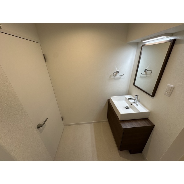 グリーンウッド大蔵501号室 内観