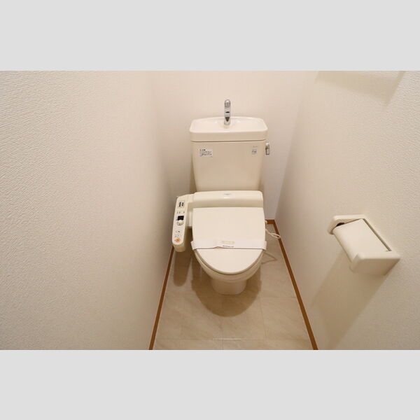 メイプルハウス　CⅠ,Ⅱ,ⅢC3202号室 温水洗浄暖房便座