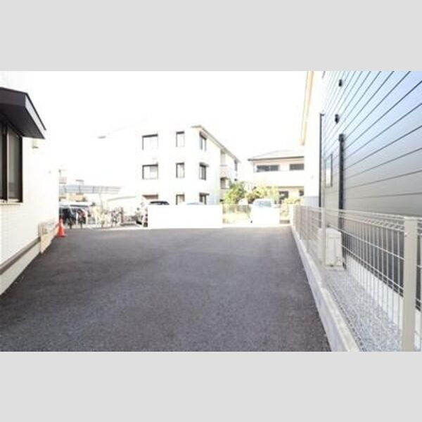 ティアラⅢ303号室 駐車場