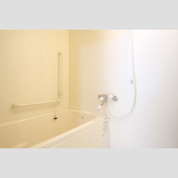 ルーチェ緑が丘A112号室 浴室