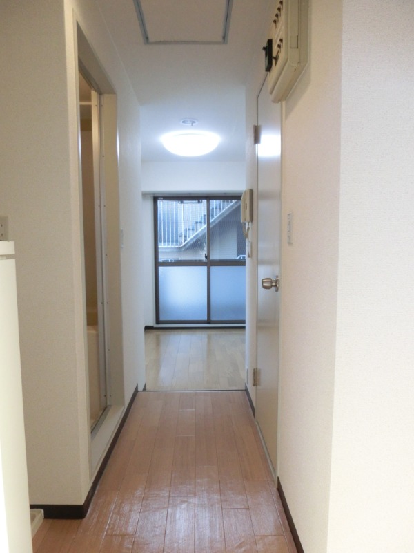 川崎アーバンリズ4階 玄関