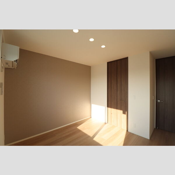 D-ROOM若草301号室 洋室