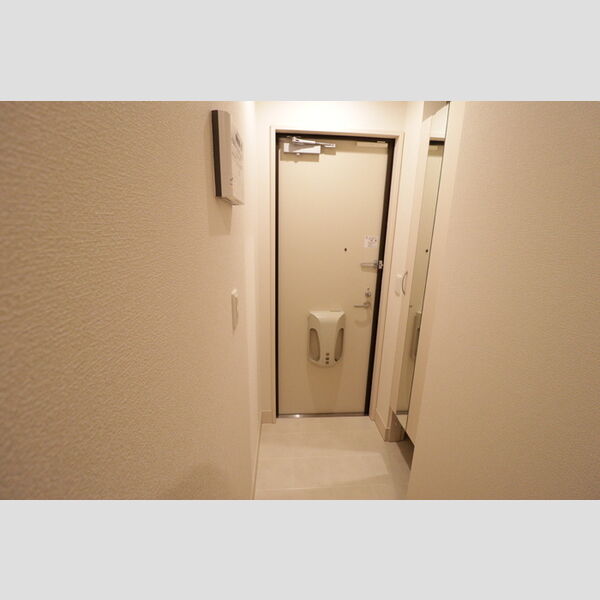 ヴェルデソーレ　A 玄関