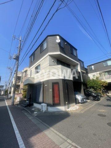 綾瀬5丁目貸家の外観画像