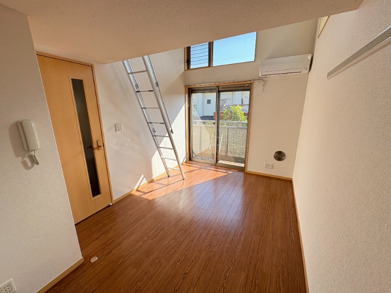 アビタシオン リビング