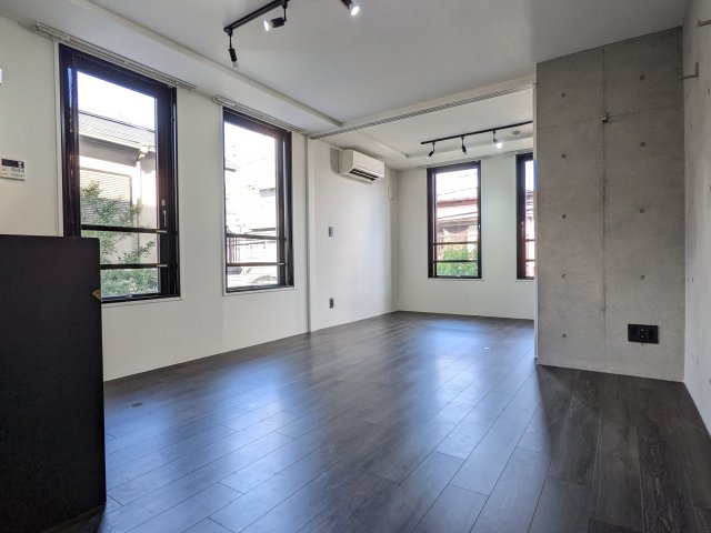 アレーロ西早稲田 リビング