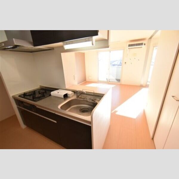 グランイーグルB302号室 キッチン