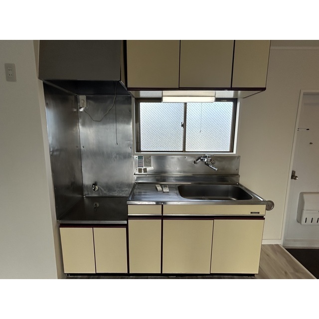 サンライズ・コーポ足立303号室 キッチン