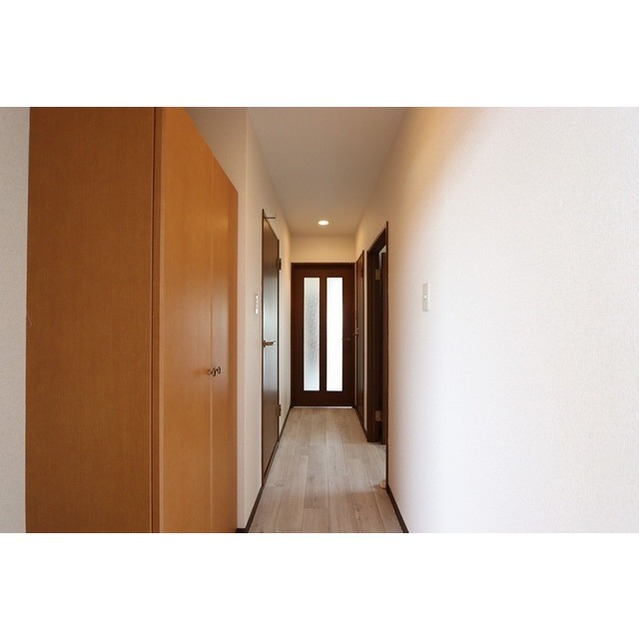 カサグランデ湘南101号室 玄関入口から