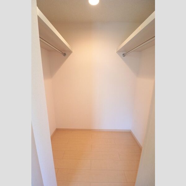 アーボリュウム 深大寺 ウォークインクローゼット