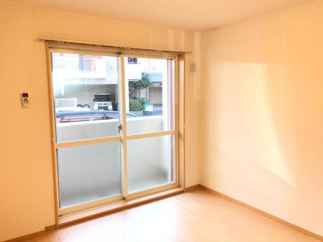 Ｂａｇｕｓ　Ｔｉｍｅ　Ｋ．Ｉ 洋室