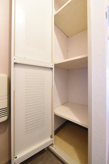 ダイアパレス錦糸町第５ 靴入