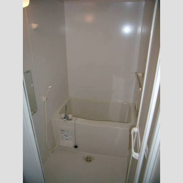 レセンテ・本八幡201号室 浴室