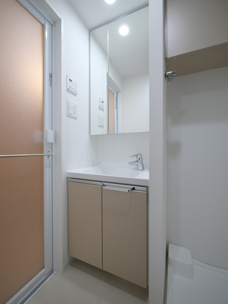 PREMIUM CUBE 中野富士見町3階 内観