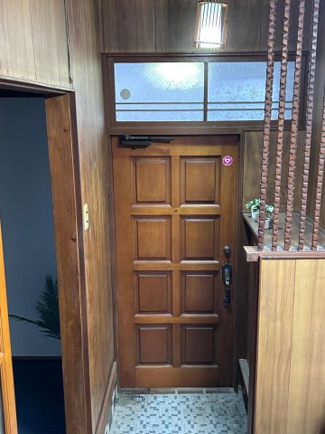 庭付き戸建て馬橋ハウス 容量の大きいシューズボックスあり♪