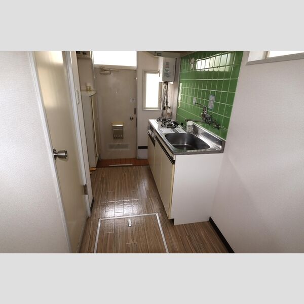 ローヤルハウス キッチンスペース