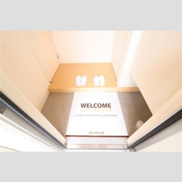 パークアベニュー　C 玄関