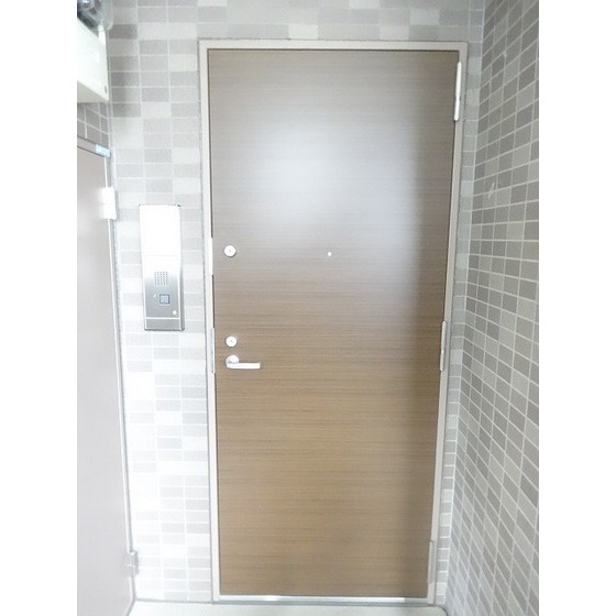 プレデパルク３ 玄関