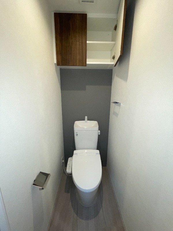 SUNBRIGHT OGIKUBO ※写真は703号室（5号室は反転）