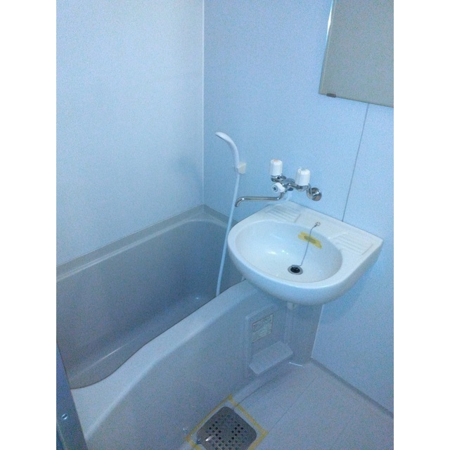 ロアール早稲田大学前弐番館1階 お風呂