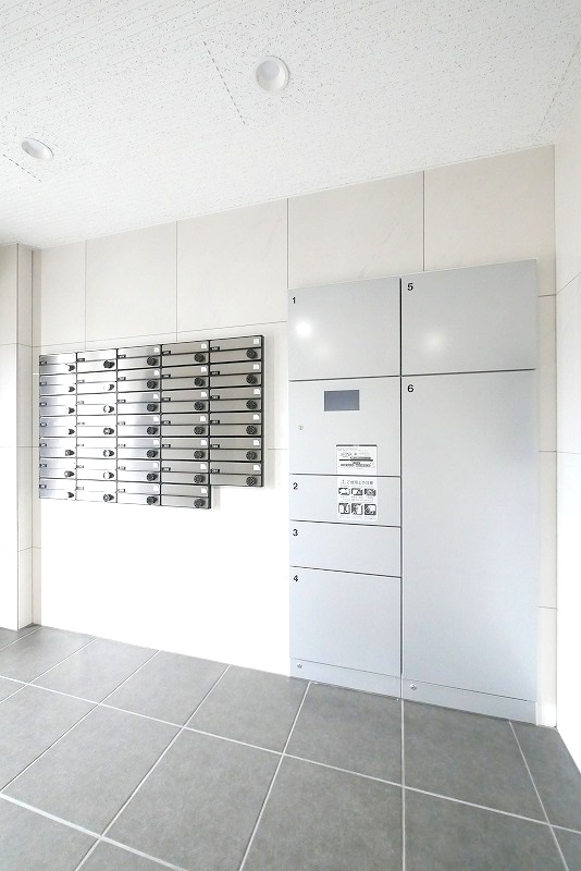 アーバハイツ六町2号館1階 外観