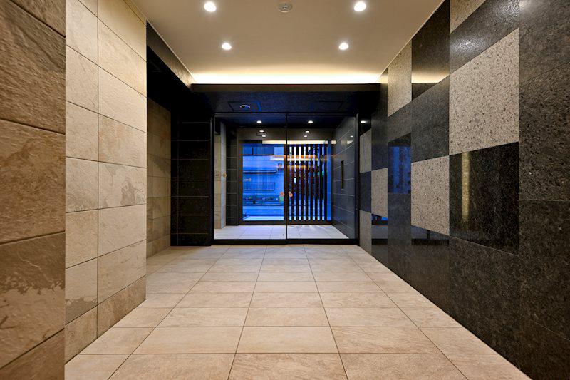 ドゥーエ日暮里2階 エントランス