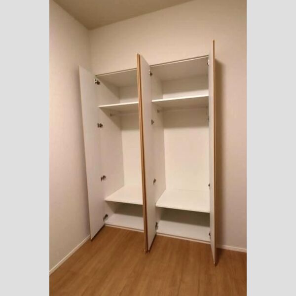 サンジョイアゼロ106号室 収納(洋7、1)