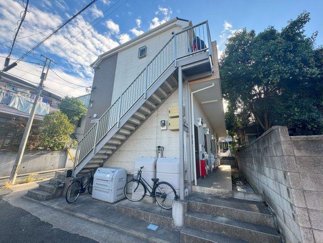 NOCE白楽103号室 エントランス