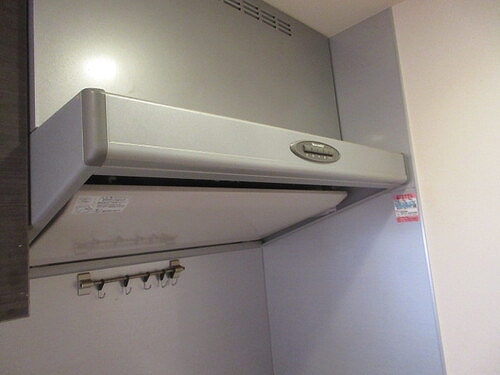 ＨＩＢＡＲＩ　ＴＯＷＥＲ レンジフード　内装前※2026年02月の写真