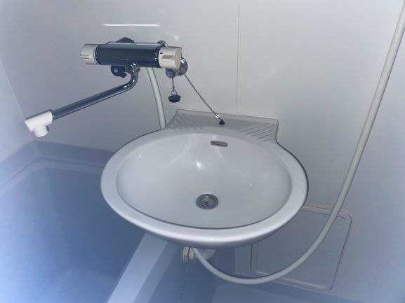 レオパレスブラン113号室 内観