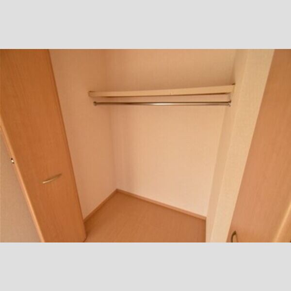 エーデルハイムW 収納