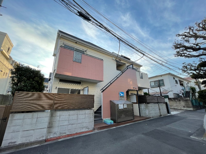 ベルク白山2階 外観