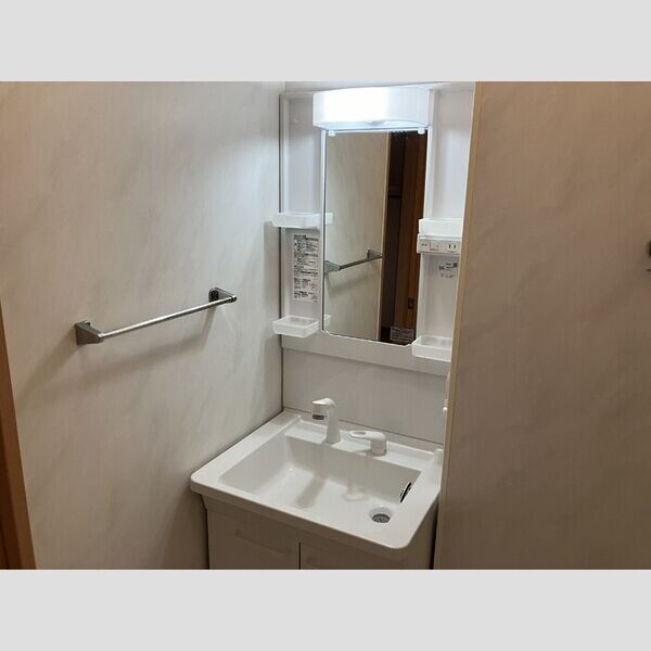 ラウレア 洗髪洗面化粧台