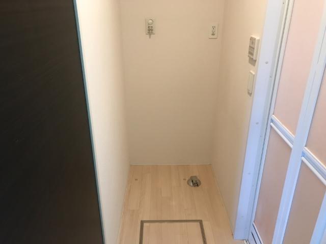 シェネ102号室 洗濯機置場